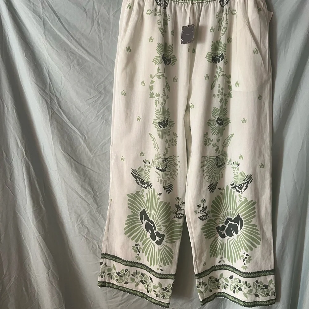 Haute Hippie White Green Floral Pants wide Leg high waist pants sz Large 12 14 - Picture 1 of 11